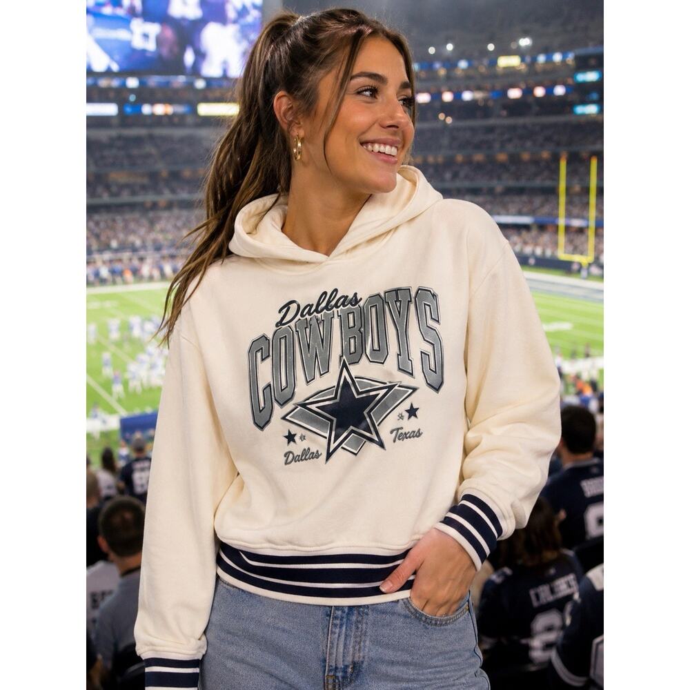 NWT Champion Dallas Cowboys Hoodie Cream Navy Official NFL Team Apparel‎ Size L